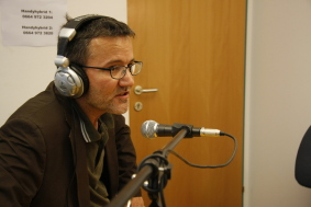 Festivalleiter Martin Fritz beim Studiogespräch
